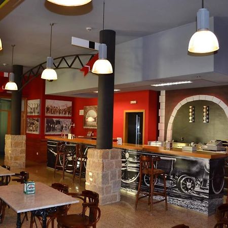 Albergue Estaciones Vivas Баньос-де-Мольгас Экстерьер фото